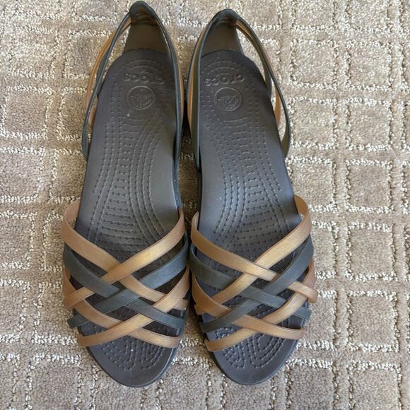Crocs Hurache Mini Wedge Sandal Womens 7 Bronze Espresso Jelly Open Toe Braided - Picture 1 of 8